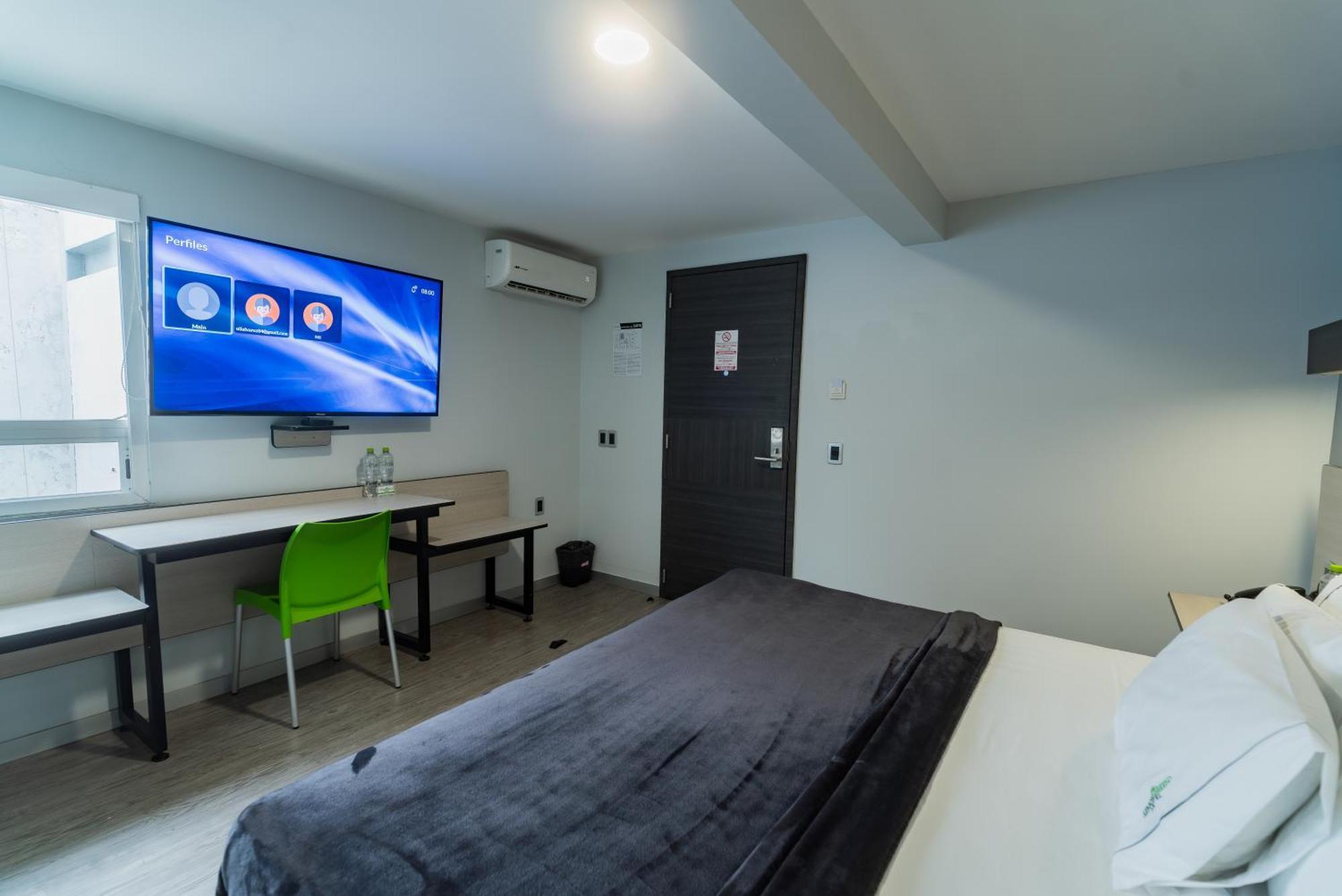 Hotel Lemon Green -Zona Expo Frente Al Centro De Convenciones غوادالاجارا المظهر الخارجي الصورة
